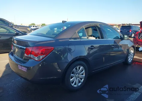 2011 Chevrolet Cruze Ls z USA, uszkodzony, nr VIN 1G1PC5SH6B7198530